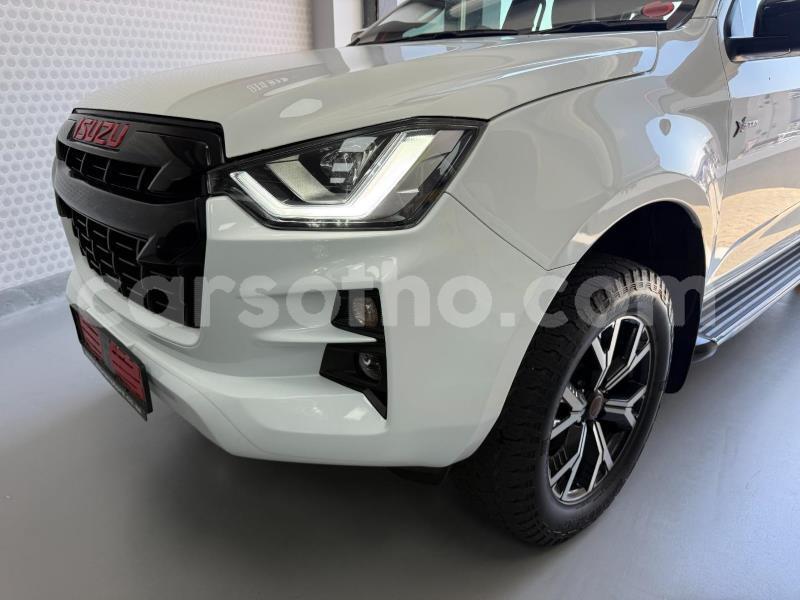 Big with watermark isuzu d max maseru roma 31510