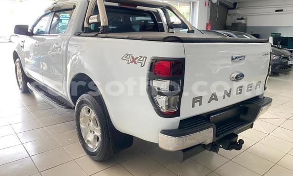 Sayi Na hannu Ford Ranger White Mota in Maputsoa a Leribe Sayi Na hannu Ford Ranger White Mota in Maputsoa a Leribe