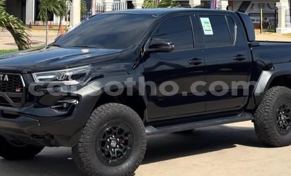 Buy Used Toyota Hilux White Car in Maputsoe in Leribe Buy Used Toyota Hilux White Car in Maputsoe in Leribe