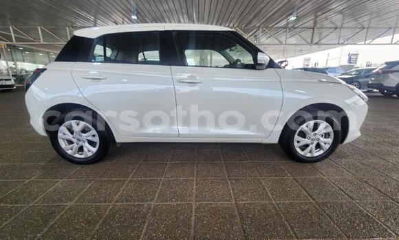 Buy Used Suzuki Swift White Car in Maseru in Maseru Buy Used Suzuki Swift White Car in Maseru in Maseru