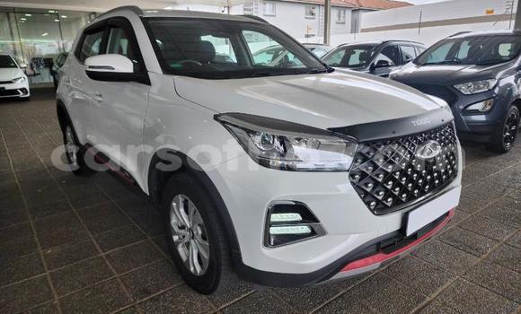 Buy Used Chery Tiggo 5 White Car in Maseru in Maseru Buy Used Chery Tiggo 5 White Car in Maseru in Maseru