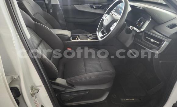 Buy Used Chery Tiggo 5 White Car in Maseru in Maseru Buy Used Chery Tiggo 5 White Car in Maseru in Maseru