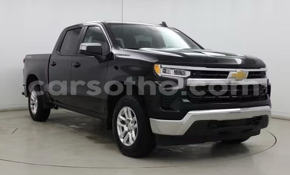 Buy Used Chevrolet Silverado Black Car in Maputsoe in Leribe
