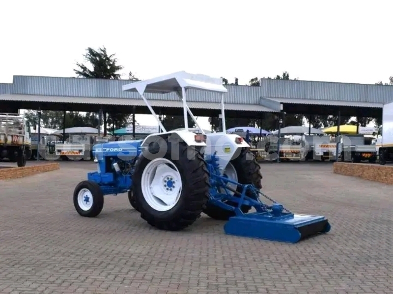 Big with watermark ford e 150 cargo van maseru maseru 31562