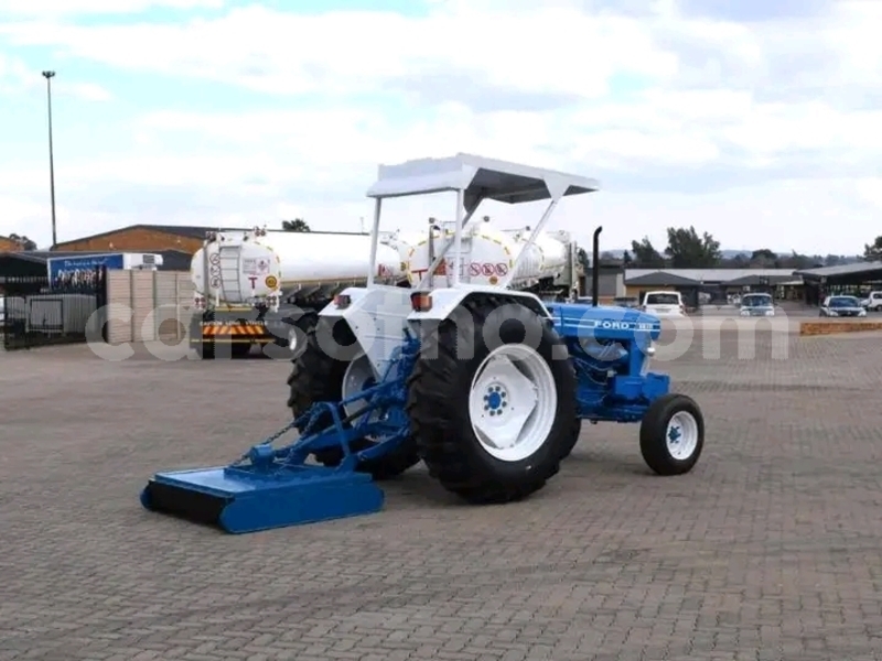 Big with watermark ford e 150 cargo van maseru maseru 31562