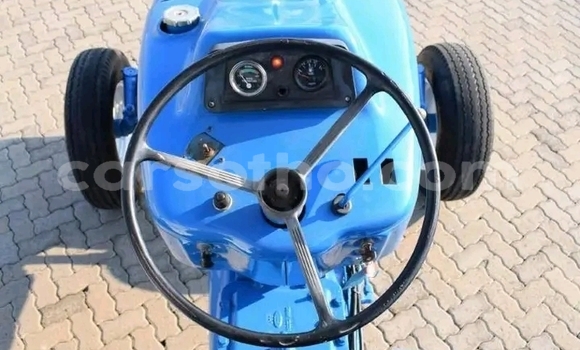 Buy Used Ford E 150 Cargo Van Blue Truck in Maseru in Maseru Buy Used Ford E 150 Cargo Van Blue Truck in Maseru in Maseru