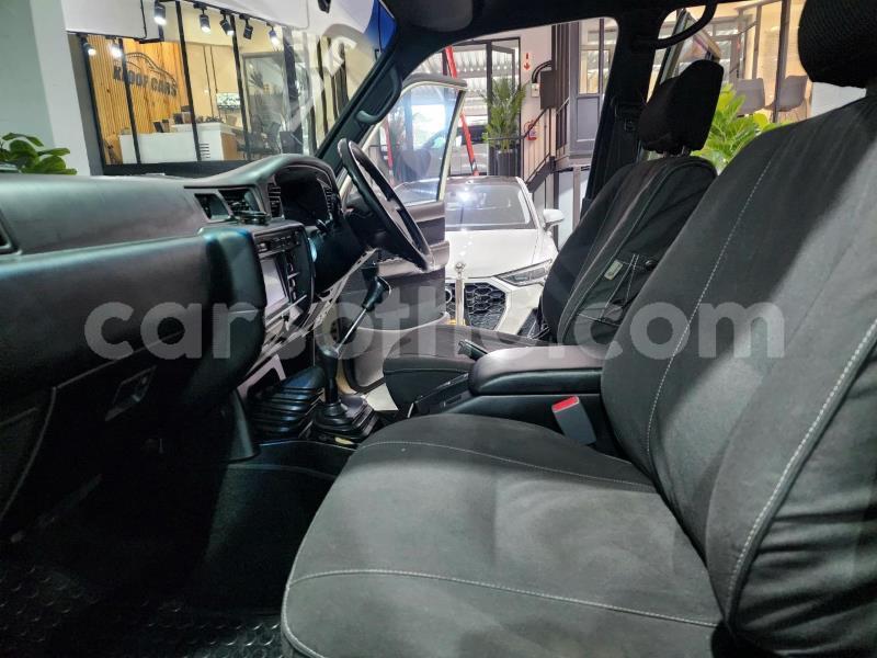 Big with watermark toyota land cruiser quthing qacha s nek 31563