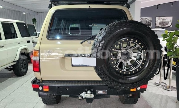 Buy Used Toyota Land Cruiser Beige Car in Qacha's Nek in Quthing Buy Used Toyota Land Cruiser Beige Car in Qacha's Nek in Quthing