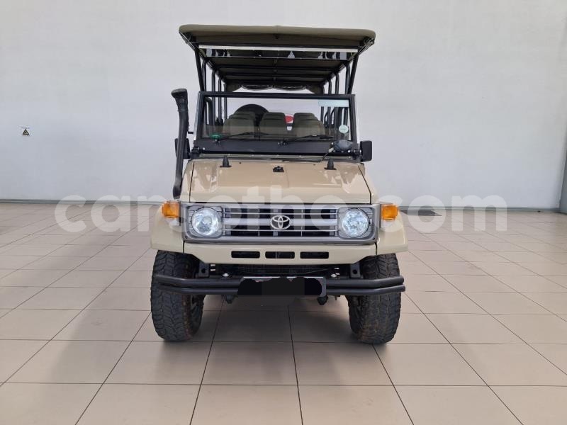 Big with watermark toyota land cruiser butha buthe quthing 31564