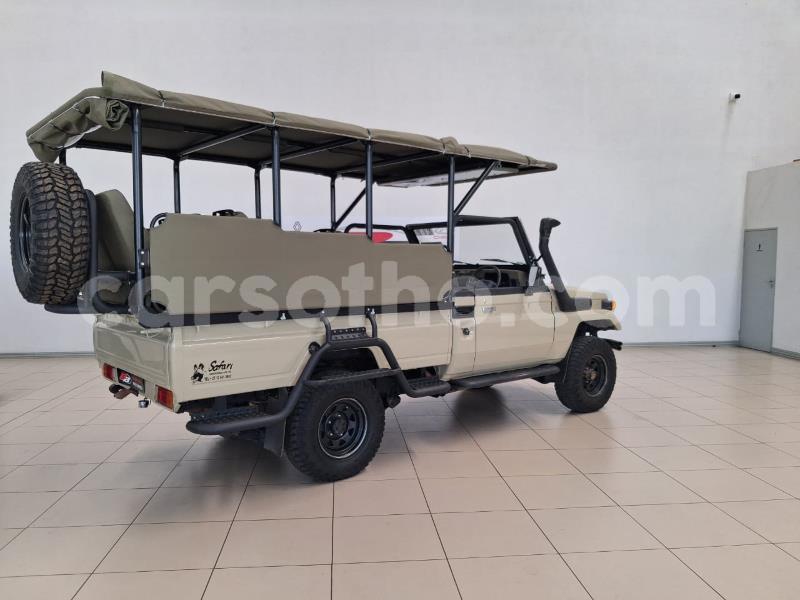 Big with watermark toyota land cruiser butha buthe quthing 31564