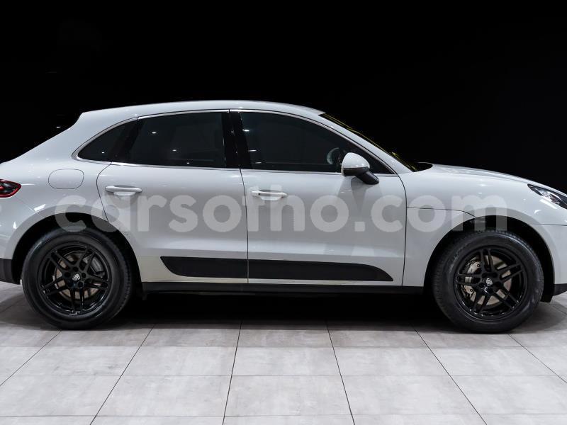 Big with watermark porsche macan maseru maseru 31566