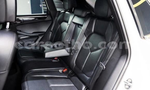 Buy Used Porsche Macan White Car in Maseru in Maseru Buy Used Porsche Macan White Car in Maseru in Maseru