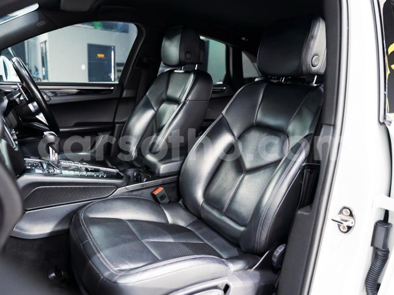 Big with watermark porsche macan maseru maseru 31566