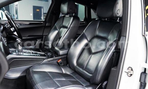 Buy Used Porsche Macan White Car in Maseru in Maseru Buy Used Porsche Macan White Car in Maseru in Maseru