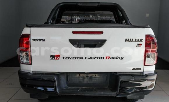 Buy Used Toyota Hilux White Car in Maseru in Maseru Buy Used Toyota Hilux White Car in Maseru in Maseru