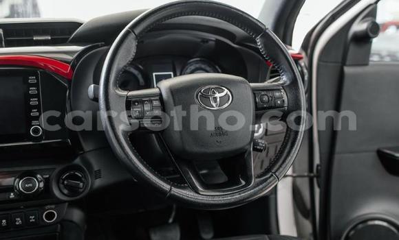 Buy Used Toyota Hilux White Car in Maseru in Maseru Buy Used Toyota Hilux White Car in Maseru in Maseru