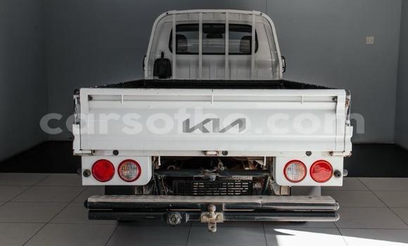 Buy Used Kia K3 White Car in Maseru in Maseru Buy Used Kia K3 White Car in Maseru in Maseru