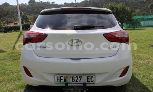 Buy Used Hyundai i20 White Car in Maseru in Maseru Buy Used Hyundai i20 White Car in Maseru in Maseru