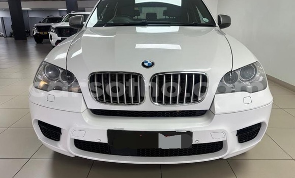 Buy Used BMW X5 White Car in Maseru in Maseru Buy Used BMW X5 White Car in Maseru in Maseru