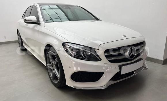 Buy Used Mercedes-Benz C–Class White Car in Qacha's Nek in Quthing