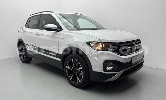 Buy Used Volkswagen T-Roc White Car in Mafeteng in Mafeteng
