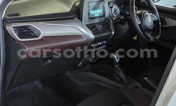 Buy Used Suzuki Forenza White Car in Maseru in Maseru Buy Used Suzuki Forenza White Car in Maseru in Maseru