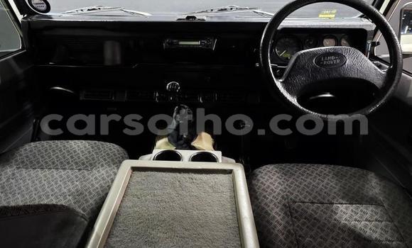 اشتري مستعمل Land Rover Defender White سيارة في Quthing في Butha-Buthe اشتري مستعمل Land Rover Defender White سيارة في Quthing في Butha-Buthe