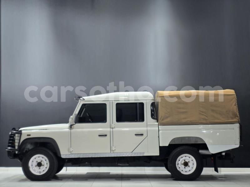 Big with watermark land rover defender butha buthe quthing 31626