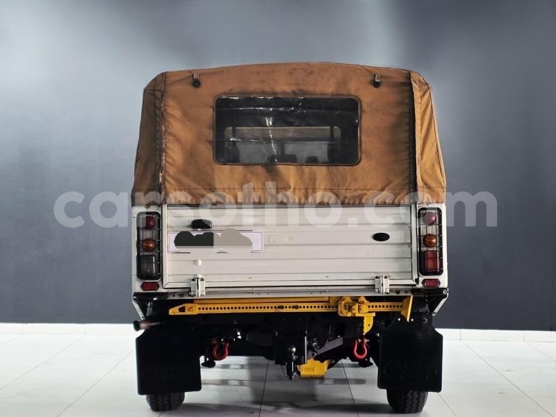Big with watermark land rover defender butha buthe quthing 31626