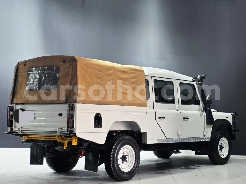 Big with watermark land rover defender butha buthe quthing 31626