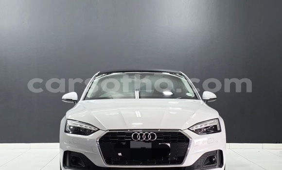 Acheter Occasion Voiture Audi A5 Blanc à Roma, Maseru Acheter Occasion Voiture Audi A5 Blanc à Roma, Maseru