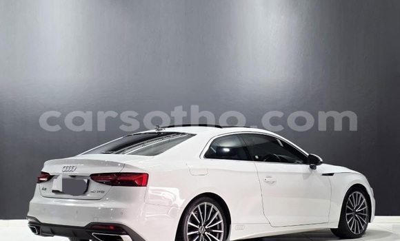 Acheter Occasion Voiture Audi A5 Blanc à Roma, Maseru Acheter Occasion Voiture Audi A5 Blanc à Roma, Maseru