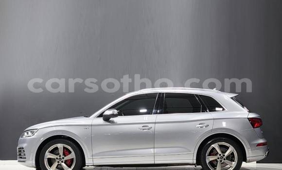 Acheter Occasion Voiture Audi Q5 Gris à Butha Buthe, Butha-Buthe Acheter Occasion Voiture Audi Q5 Gris à Butha Buthe, Butha-Buthe