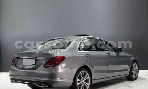 Acheter Occasion Voiture Mercedes-Benz C–Class Gris à Qacha's Nek, Quthing Acheter Occasion Voiture Mercedes-Benz C–Class Gris à Qacha's Nek, Quthing