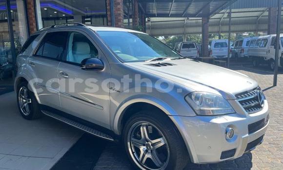 Buy Used Mercedes-Benz ML–Class Silver Car in Maseru in Maseru Buy Used Mercedes-Benz ML–Class Silver Car in Maseru in Maseru