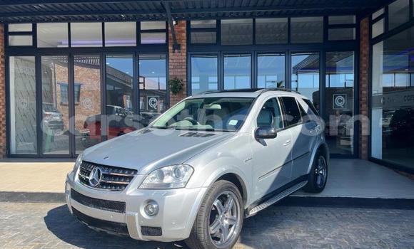 Buy Used Mercedes-Benz ML–Class Silver Car in Maseru in Maseru Buy Used Mercedes-Benz ML–Class Silver Car in Maseru in Maseru