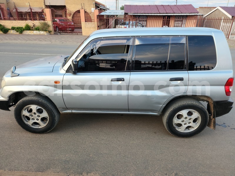 Big with watermark mitsubishi pajero io maseru maseru 31641