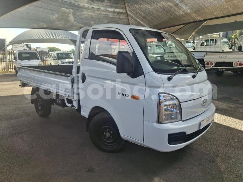 Big with watermark hyundai h200 maseru maseru 31642