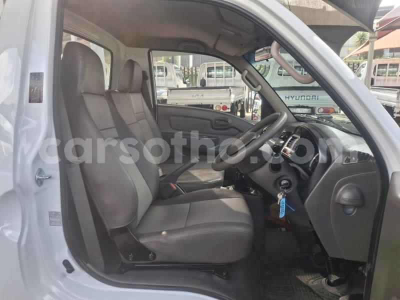 Big with watermark hyundai h200 maseru maseru 31642