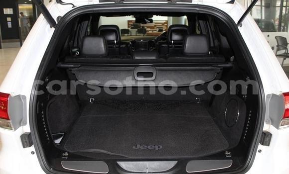 اشتري مستعمل Jeep Grand Cherokee White سيارة في Butha Buthe في Butha-Buthe اشتري مستعمل Jeep Grand Cherokee White سيارة في Butha Buthe في Butha-Buthe