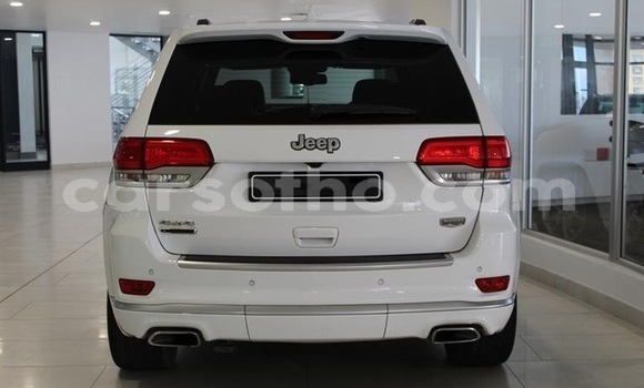 اشتري مستعمل Jeep Grand Cherokee White سيارة في Butha Buthe في Butha-Buthe اشتري مستعمل Jeep Grand Cherokee White سيارة في Butha Buthe في Butha-Buthe