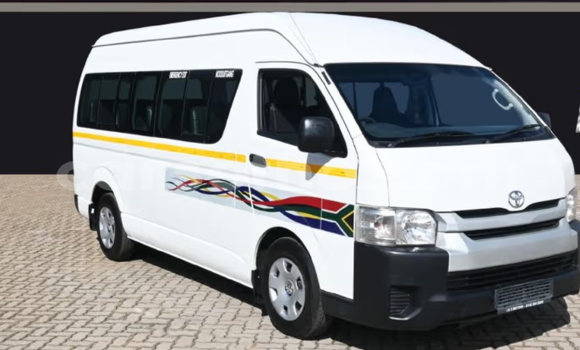 Buy Used Toyota 4Runner White Car in Mafeteng in Mafeteng