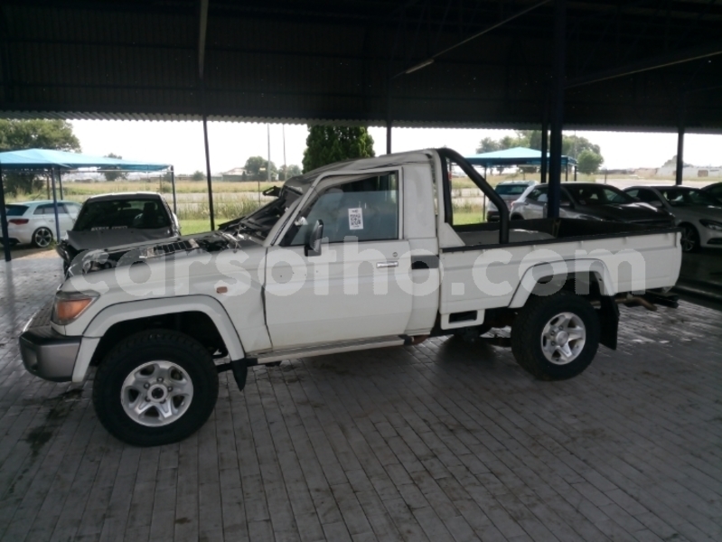 Big with watermark toyota land cruiser mafeteng mafeteng 31655