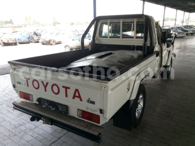 Big with watermark toyota land cruiser mafeteng mafeteng 31655