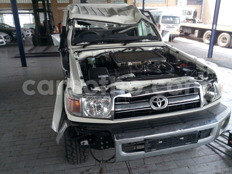 Big with watermark toyota land cruiser mafeteng mafeteng 31655