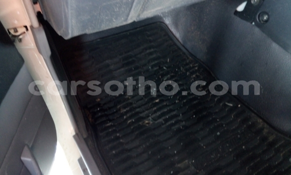 Acheter Occasion Voiture Toyota Land Cruiser Blanc à Mafeteng, Mafeteng Acheter Occasion Voiture Toyota Land Cruiser Blanc à Mafeteng, Mafeteng