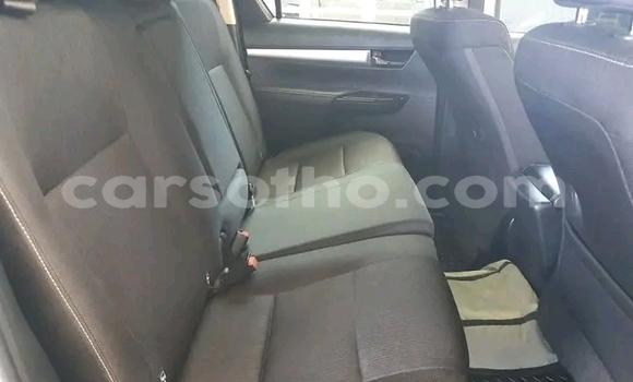 Buy Used Toyota Hilux White Car in Maseru in Maseru Buy Used Toyota Hilux White Car in Maseru in Maseru