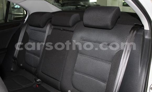 اشتري مستعمل Volkswagen Jetta White سيارة في Butha–Buthe في Thaba-Tseka اشتري مستعمل Volkswagen Jetta White سيارة في Butha–Buthe في Thaba-Tseka