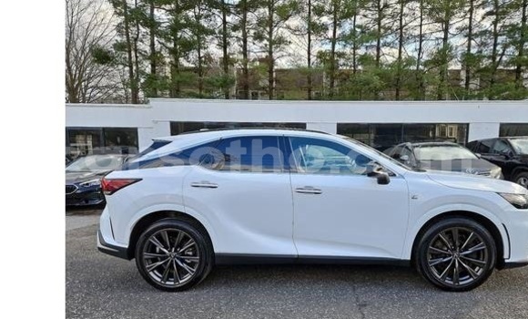 Buy Used Lexus RX 350 White Car in Maputsoe in Leribe Buy Used Lexus RX 350 White Car in Maputsoe in Leribe