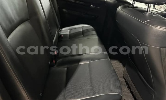 Buy Used Toyota Hilux White Car in Maseru in Maseru Buy Used Toyota Hilux White Car in Maseru in Maseru